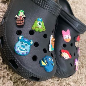 Crocs Charms (widgets) Characters Edition ($2each)
